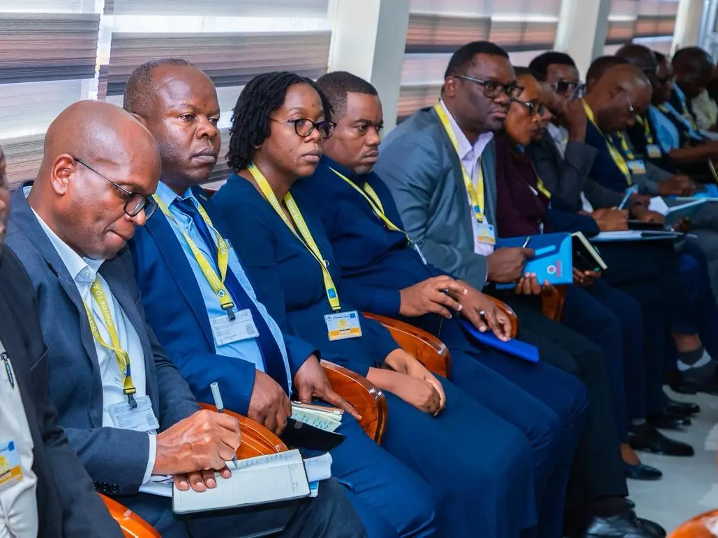 Baadhi ya Wajumbe wa Timu ya Menejimenti ya Mfuko wa Taifa wa Maji (NWF) jana Bungeni.